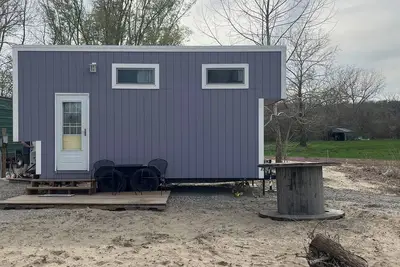 Image de The Wisteria, Tiny Home Getaway