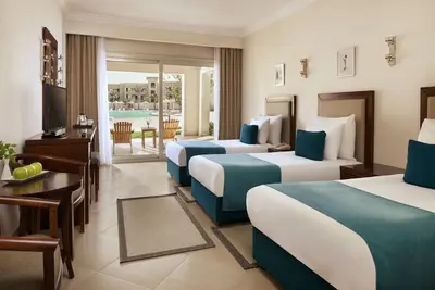 Image de All-Inclusive Beachfront Bliss & Sandy Shore Access | Group Stay in 2 Rooms