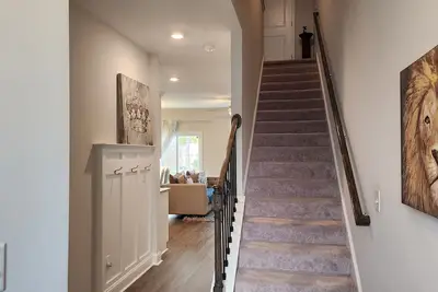 Image de 3-bedroom townhome in terrific Elgin with Ac, WiFi