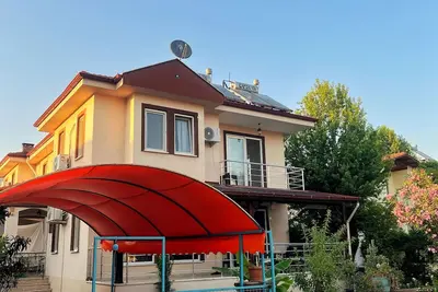 Near Lake 3-bedroom villa with WiFi and Ac in Köyceğiz, Turkey