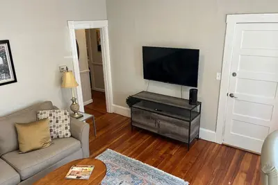 Image de Dwtn Beverly! 5 Min to Salem!