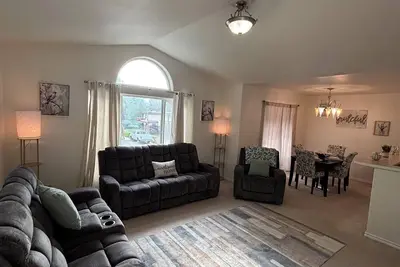 Image de Relaxing 3-bedroom home in beautiful West Anchorage