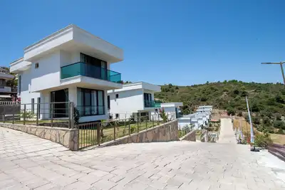 Image de Angel Houses 1