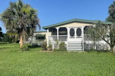 Image de Charming 3-bedroom cabin with Ac, WiFi in lovely Lakeport/Moore Haven