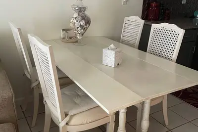 Image de Charming condo and gorgeous sunsets  on Venice Beach! Seasonal Rental!