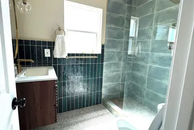 Image de Charming 3-bedroom house with Ac, Fast WiFi in Pasadena near Rose Bowl