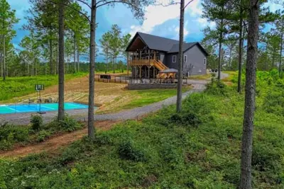 Image de Luxury Mountain Lodge/ Pickleball court/ Game room/ Jacuzzi tub/ Sleep 16+