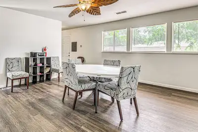 Image de 5 Mi to Ufo Museum: Roswell Home w/ Spacious Yard!