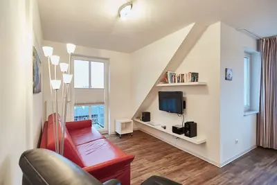 Image de Lovingly furnished, cozy and spacious apartment in the city center.