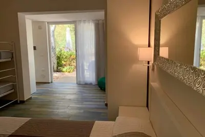 Image de Studio 'Baia Falcone-Villetta Mare 101' avec vue sur la mer, Wi-Fi et climatisation