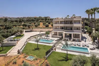 Image de Kymélia Luxury Residences With Sea View