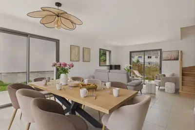 Image de Jolie maison familiale pour 8 avec jardin