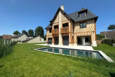 Image de Superbe Maison Neuve  Sur Deauville / Tourgeville  A 8 Mn A Pied De La Mer