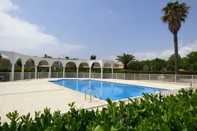 Image de Arrago Valras, Arc en ciel, 201