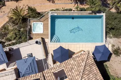 Image de Villa vue/accès Mer au coeur du Domaine Privé de l'Argentière, Piscine, Jacuzzi