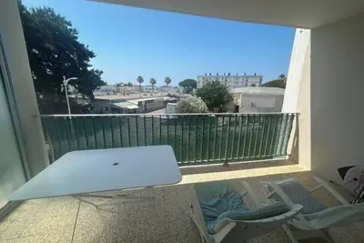 Image de Appartement avec balcon à 5 min à pied de la plage