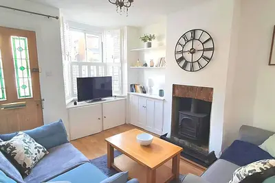 Image de Meadvale - Lovely 3 Bed Victorian House