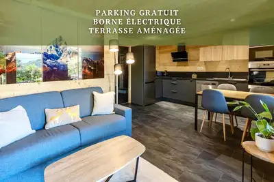 Image de Appartement \"Au Petit Randonneur\" avec vue sur les montagnes, terrasse privée et Wi-Fi