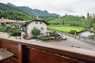 Image de Chambre 'Weinbergblick' avec vue sur les montagnes, piscine partagée et Wi-Fi