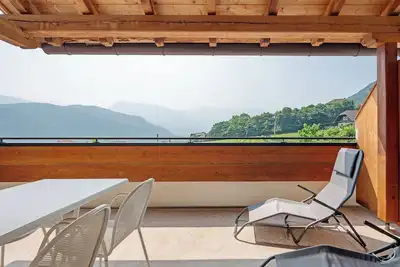 Image de Chambre 'Lahnblick' avec vue sur le lac, piscine partagée et Wi-Fi