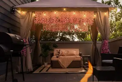 Image de Houston Heights Rooftop Oasis | Game Room and More