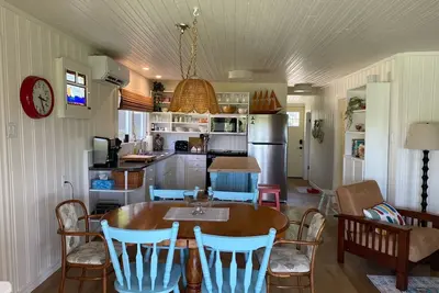 Image de Family Beach Getaway — Steps from Parlee Beach!