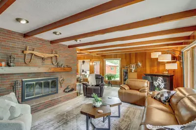 Image de 11 Mi to Maple Lake: 5-Acre Property in Fertile!