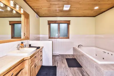 Image de Charming 5-bedroom cottage with WiFi, Ac in fabulous Saint Germain