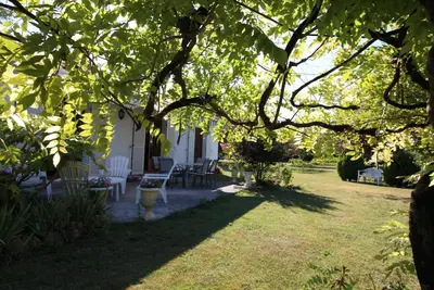 Image de Gite du Port de By - Begadan