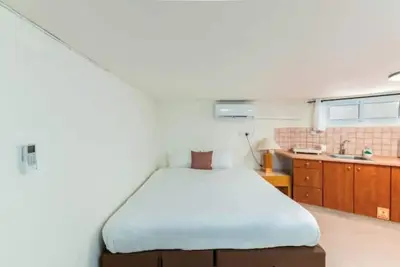 Image de Double Room - 12 min walking distance from beach and mall