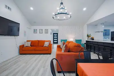 Image de MarigoldEstate/Pool/MovieRoom/GameRoom/4br/Houston