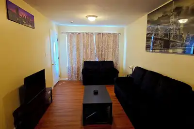 Image de Spacious 3-bedroom apartment with WiFi, Ac in Elizabeth, Nj