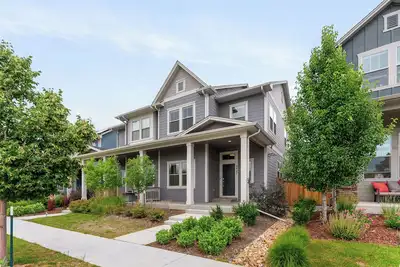 Executive 3br  Dia + Medical Hub Central Park