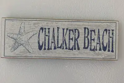 Image de Chalker Beach cottage, steps to private beach.