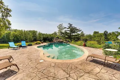 Image de 8 Mi to Reading: Spacious Farmhouse Retreat!