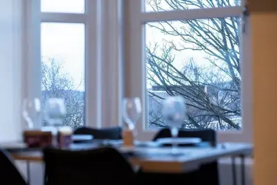 Image de 5Bed Detached, Parking, 1 Bus to Airport, Jacuzzi, Sleeps10