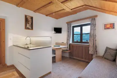 Image de Appartement \"Stein\" avec vue sur les montagnes, terrasse privée et Wi-Fi