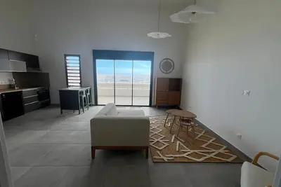 Image de À moins de 5 mins du Lagon - Appartement au dernier étage d'une résidence calme