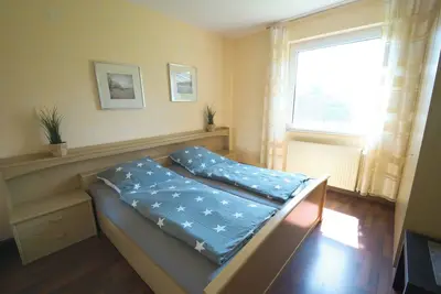 Image de Vacation bungalow close to the beach in Norddeich with spacious fenced garden