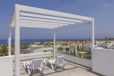 Image de Milos lifestyle 5 bedroom villa with pool