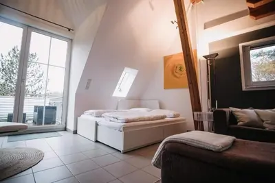 Image de Own maisonette in idyllic location with balcony + free parking