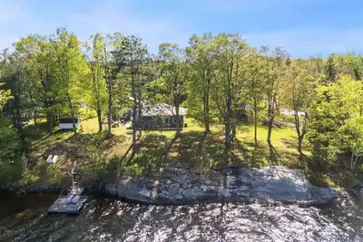 Image de All season Lakefront cottage!