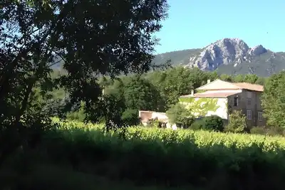 Image de Chambre d'hôtes \"Suite Supérieure\" avec vue sur la montagne, piscine partagée et Wi-Fi