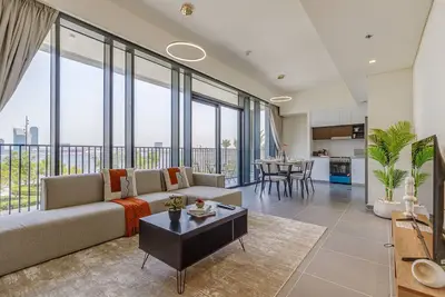 Image de Waterfront Living 2 Bedroom at Creek Edge Tower 1