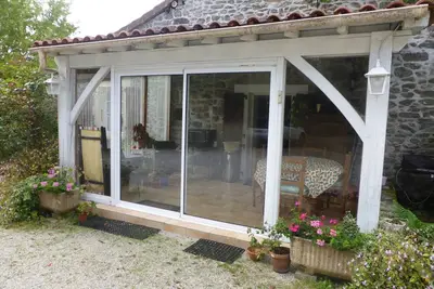 Image de maison de charme au cœur de la nature