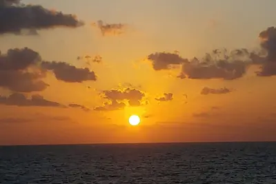 Image de Spacious 4-bedroom condo with 10-acre lagoon in charming Cabo San Lucas.