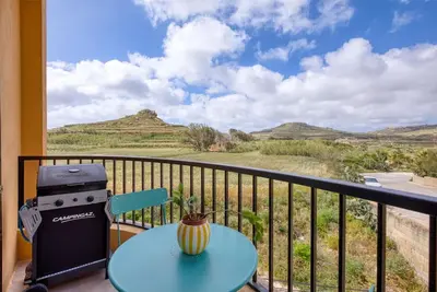 Image de Spacious 2br with Nature Views & Balcony Bbq, Gozo