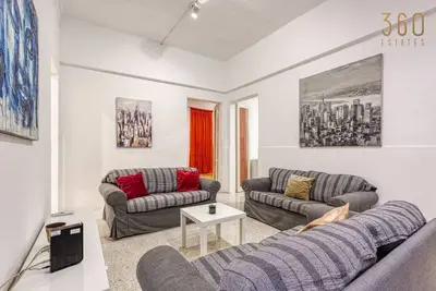 Image de Spacious 4br Sliema Apt w/ Terrace & Top Location