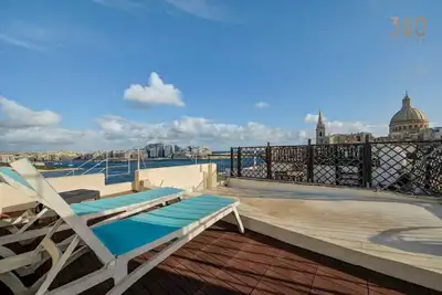 Image de Duplex penthouse in Valletta with Terrace Views
