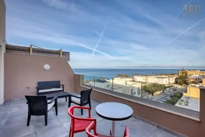 Image de Your Dream 3br Penthouse with Beautiful Views